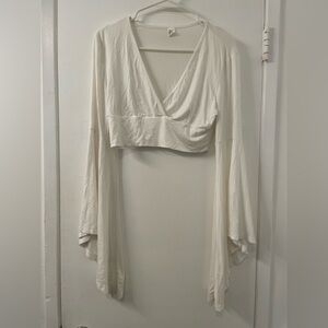 Bell sleeve Crop Top